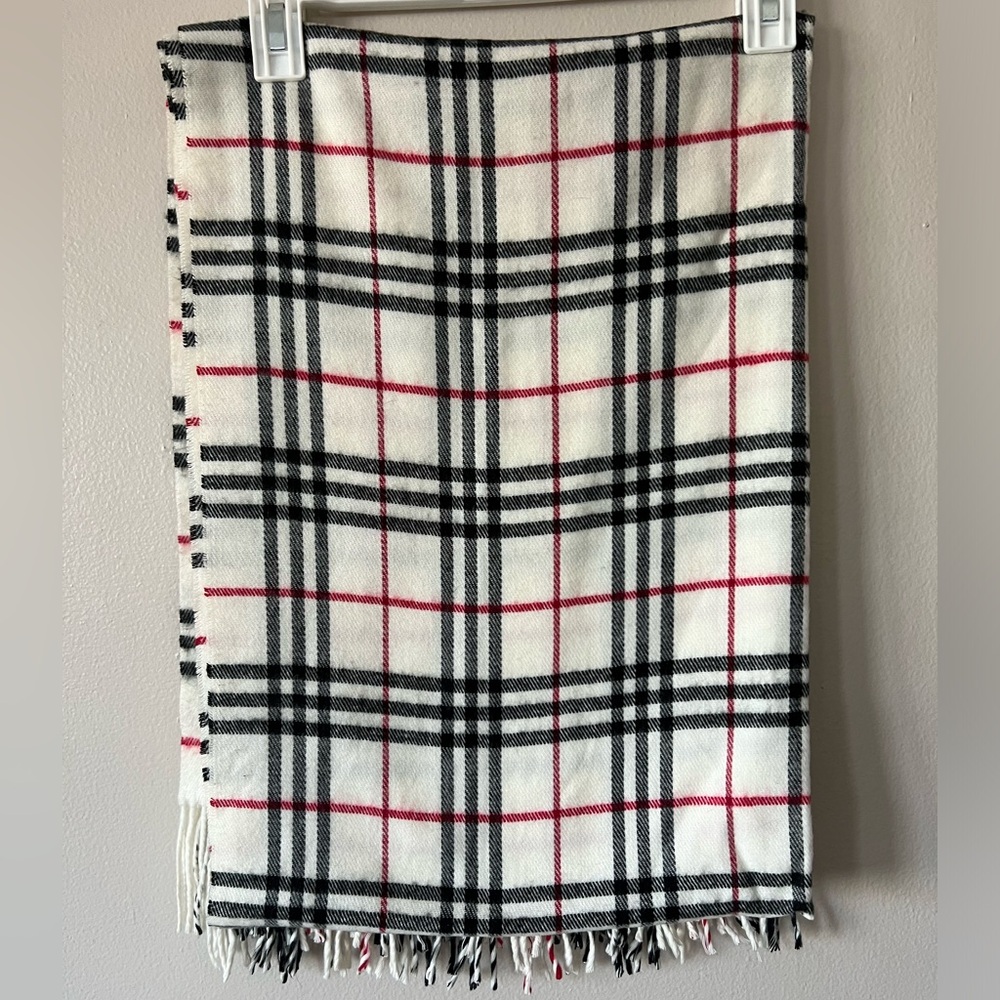 Unlabel Scarf New